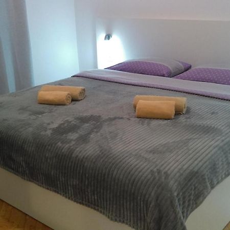 Apartman Borna ستاريغغاد باكلينتسا المظهر الخارجي الصورة