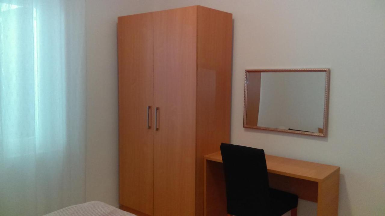 Apartman Borna ستاريغغاد باكلينتسا المظهر الخارجي الصورة